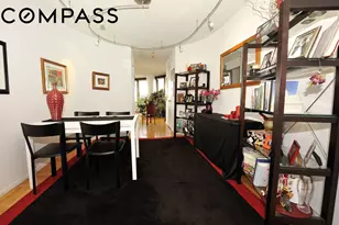 330 E 38th St, New York City, NY 10016 - Photo 11