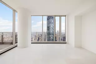 217 W 57th St, New York City, NY 10019 - Photo 9