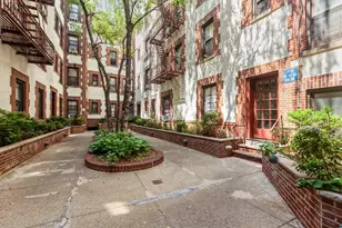 31-14 Crescent St, New York City, NY 11106 - Photo 15