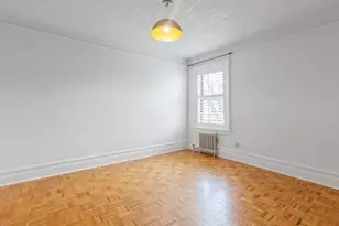 31-14 Crescent St, New York City, NY 11106 - Photo 1