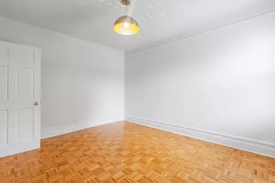 31-14 Crescent Street #7A, New York City, NY 11106 - Photo 3