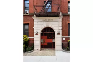 31-14 Crescent St, New York City, NY 11106 - Photo 9
