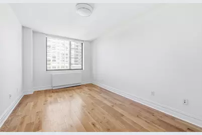 2 Columbus Avenue #15A, New York, NY 10023 - Photo 19