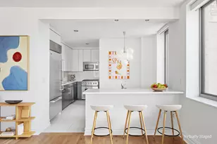 2 Columbus Ave, New York City, NY 10023 - Photo 5