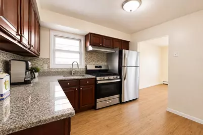 70-69 Walnut Street #2Fl, Forest Hills, NY 11375 - Photo 5