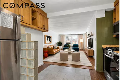 60 E 9th Street #538, New York, NY 10003 - Photo 5