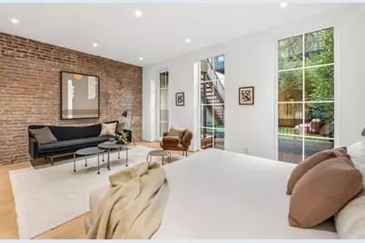 313 E 6th Street #GARDEN, New York, NY 10003 - Photo 13