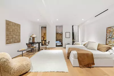 313 E 6th Street #GARDEN, New York, NY 10003 - Photo 19
