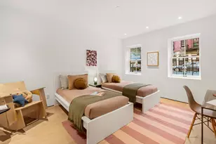 313 E 6th St, New York, NY 10003 - Photo 15