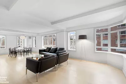 21 E 61st Street #9F, New York City, NY 10065 - Photo 1