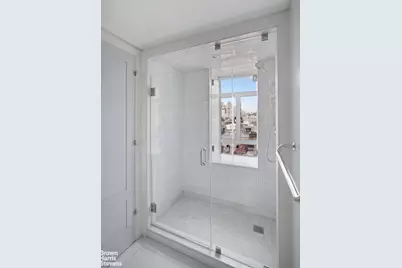 21 E 61st Street #9F, New York City, NY 10065 - Photo 15