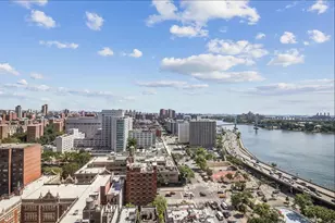 345 E 94th St, New York City, NY 10128 - Photo 5