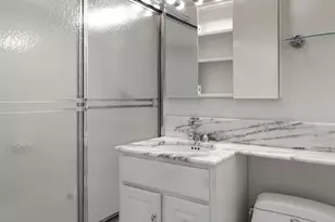 399 E 72nd St, New York City, NY 10021 - Photo 5