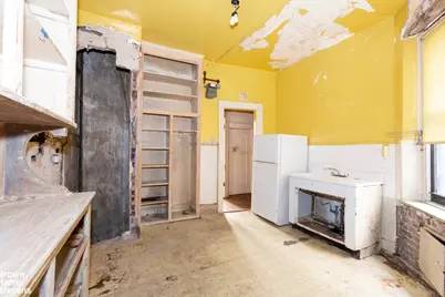 340 W 86th Street #5A, New York, NY 10024 - Photo 5
