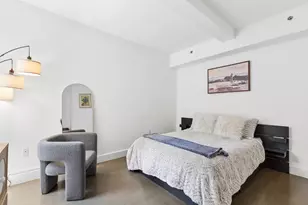 432 W 52nd St, New York City, NY 10019 - Photo 5