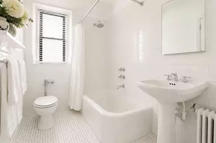 308 E 79th St, New York City, NY 10075 - Photo 5