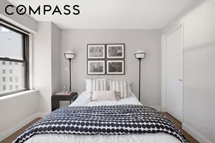 166 E 61st St, New York, NY 10065 - Photo 9