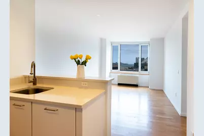 635 W 42nd Street #14D, New York City, NY 10036 - Photo 1