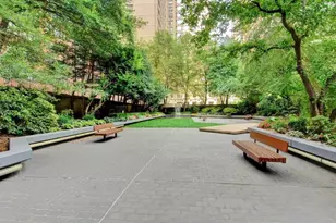 220 E 65th St, New York, NY 10065 - Photo 13