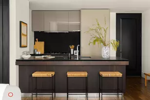 155 W 18th St, New York, NY 10011 - Photo 3