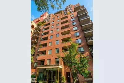 366 W 11th Street #10EF, New York City, NY 10014 - Photo 21
