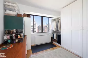 366 W 11th St, New York City, NY 10014 - Photo 13