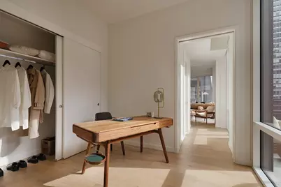 135 E 47th Street #30C, New York, NY 10017 - Photo 5