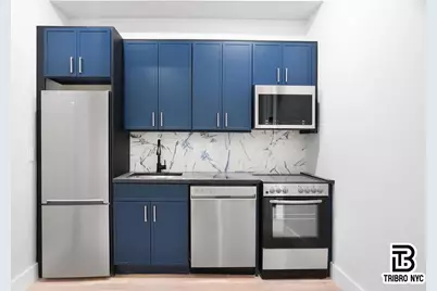 141 Meserole Street #4G, Brooklyn, NY 11206 - Photo 3