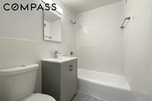 300 E 33rd St, New York City, NY 10016 - Photo 7
