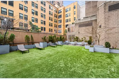 561 10th Avenue #26E, New York City, NY 10036 - Photo 19