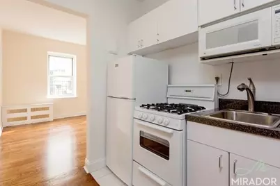 440 E 85th Street #6J, New York City, NY 10028 - Photo 3
