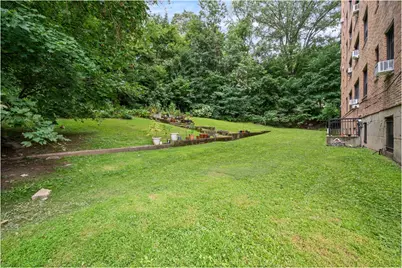 735 Kappock Street #7B, New York City, NY 10463 - Photo 17