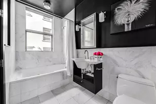42 Main St, New York City, NY 11201 - Photo 7