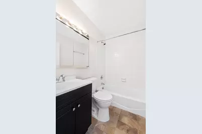 301 E 45th Street #20C, New York City, NY 10017 - Photo 5