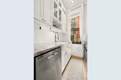 96 Perry Street #B2, New York, NY 10014 - Photo 5