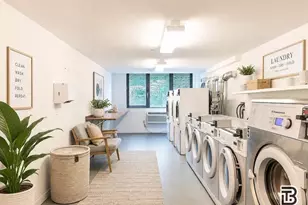 31-10 23rd St, Astoria, NY 11106 - Photo 7