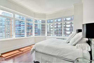 300 E 55th Street #21D, New York City, NY 10022 - Photo 5