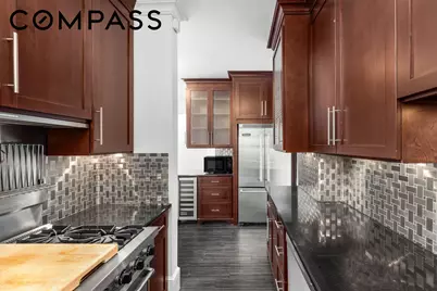 60 E 8th Street #27D, New York, NY 10003 - Photo 5