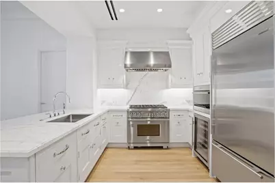 301 E 80th Street #6E, New York, NY 10028 - Photo 5