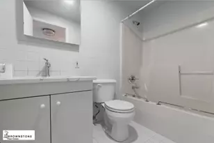 271 Columbia St, New York City, NY 11231 - Photo 7