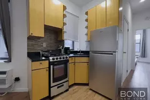 407 W 51st St, New York City, NY 10019 - Photo 3