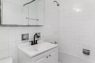 205 West End Ave, New York, NY 10023 - Photo 11