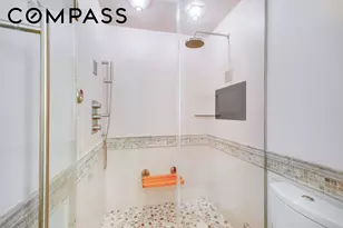 2025 Broadway, New York City, NY 10023 - Photo 9