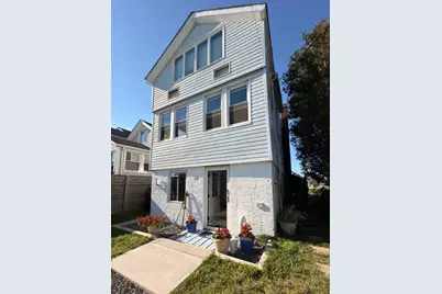 61 W 16th Road, New York City, NY 11693 - Photo 1