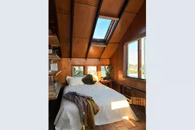 61 W 16th Road, New York City, NY 11693 - Photo 13