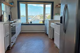 61 W 16th Rd, New York City, NY 11693 - Photo 5