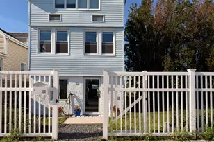 61 W 16th Rd, New York City, NY 11693 - Photo 3