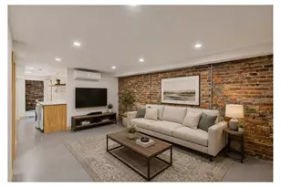 315 E Houston St, New York City, NY 10002 - Photo 3