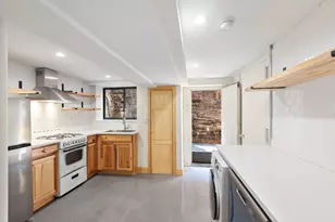 315 E Houston St, New York City, NY 10002 - Photo 7