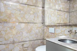 217 W 57th St, New York City, NY 10019 - Photo 13